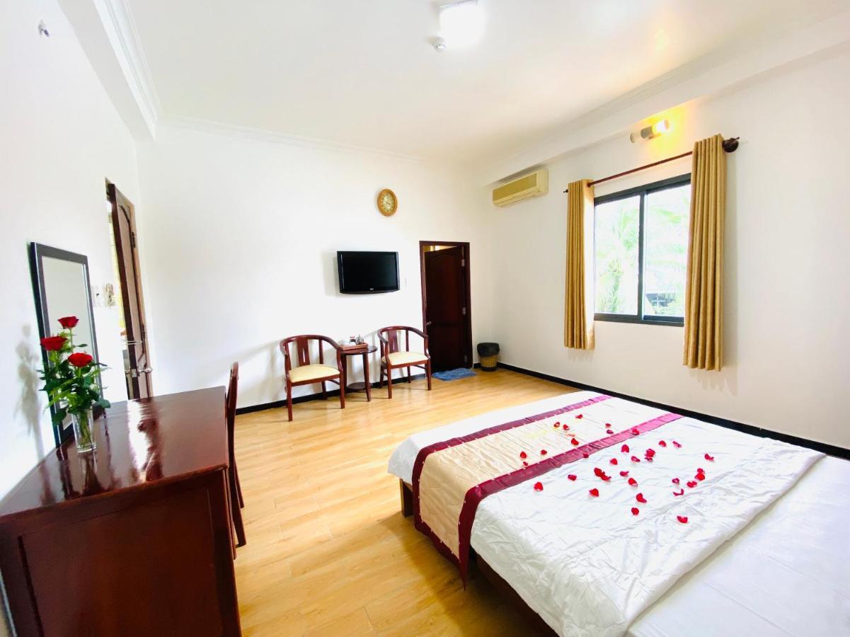 Bien Xanh Hotel Phú Quý Zewnętrze zdjęcie